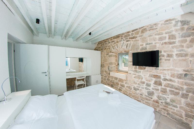 Stone Lady - Holiday Home Omiš Exterior foto